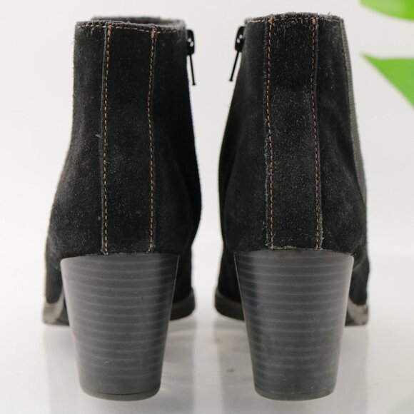 Clarks Women's Pause Camelia Boot Size 7 Chelsea Black Suede Block Heel Comfy - Picture 6 of 13